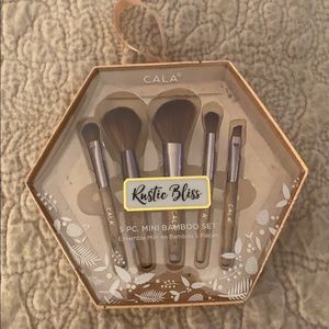 Cala Rustic Bliss makeup brush set